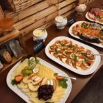 Platten und Salate